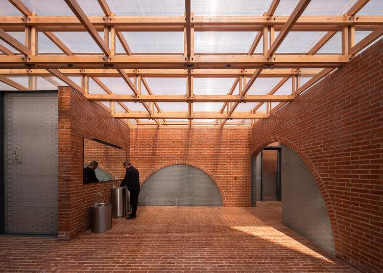 人权日之际：全球视角下的建筑、公平、住房获取与安全问题 - 4 的图像 17