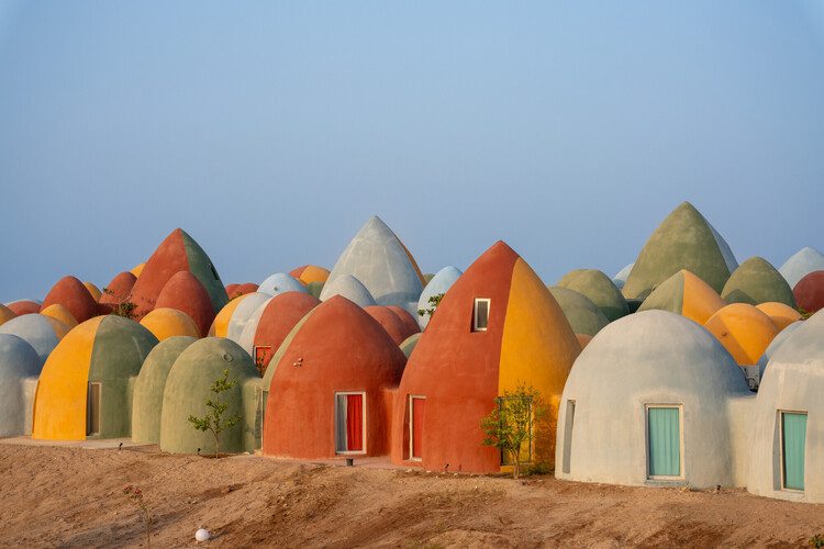 “我们此次传递的信息是乐观向上”：专访阿卡汗建筑奖总监 Farrokh Derakhshani - 2 的图像 9