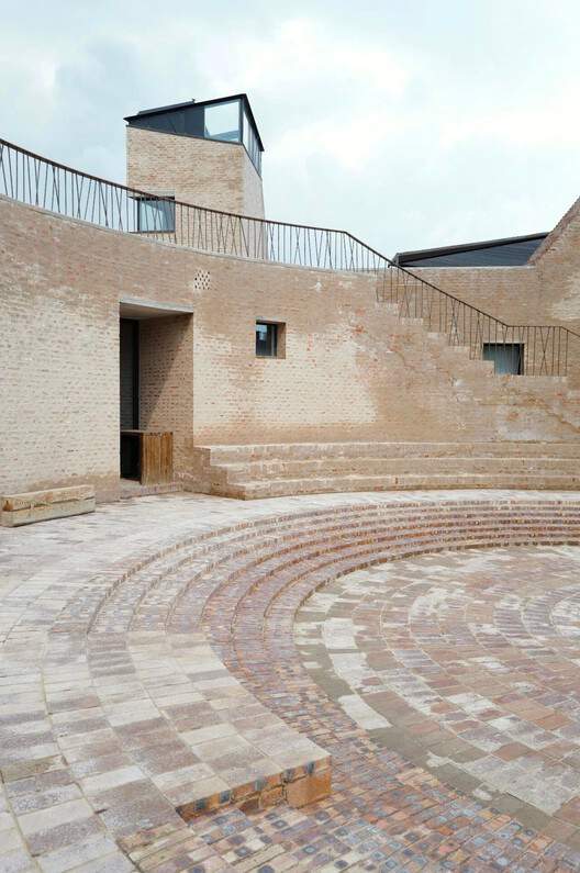 西乌素图村民中心获阿卡汗建筑奖，专访张鹏举 - 13 的图像 34