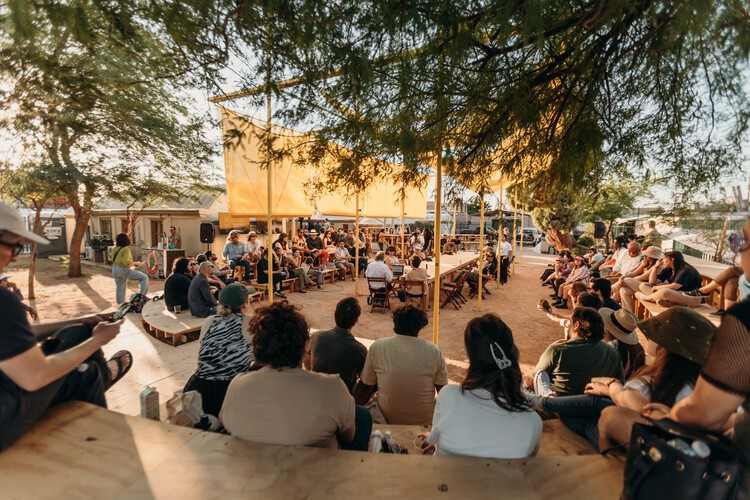 14 个围绕“共餐”而建的项目 - 13 的图像 21