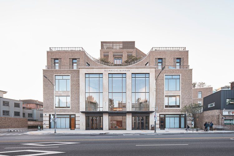 美国著名建筑师与教育家 罗伯特·A·M·斯特恩逝世，享年86岁 - 2 的图像 5