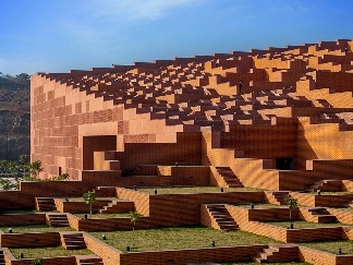 印度Prestige大学创新阶梯式屋面设计(图4)