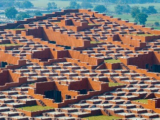 印度Prestige大学新建筑屋顶铺满阶梯平台，打造多功能社交空间(图3)